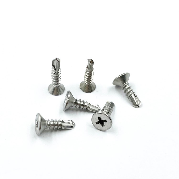 不銹鋼鉆尾螺絲全解析 從平頭到燕尾，自攻釘?shù)母咝?yīng)用